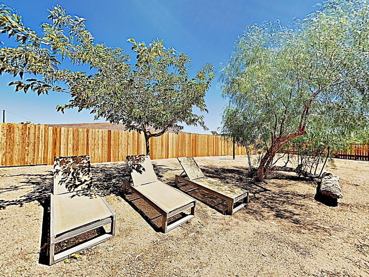 Rawhide Ranch - Walk To Pappy And Harriet'S With Hot Tub! Home Юкка-Вэлли Экстерьер фото